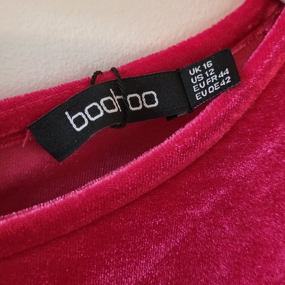 BOOHOO fuchsia/pink Valore long sleeve dress with side ruffle and ruching. - Picture 4 of 4